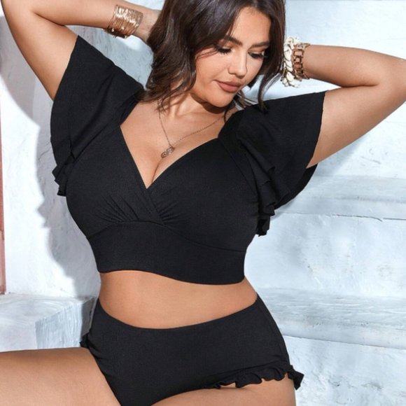 NWOT SHEIN Swim Chicsea Plus Size Wrap Neckline With Ruffle Detail Bikini Set - Picture 4 of 5